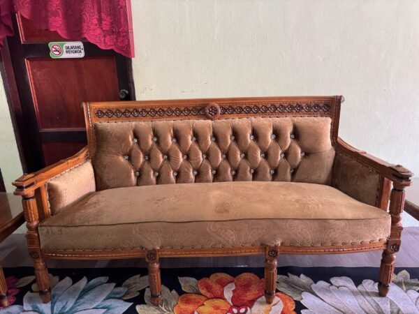 SET SOFA SERBIA 3+2+1+1 SIAP MEJA KOPI BESAR & MEJA KOPI KECIL GRED C (BALDU COKLAT ) - Image 4