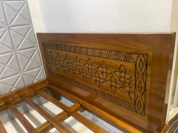 KATIL MINIMALIST QUEEN  JATI – FINISHING KILAT GRED A - Image 3