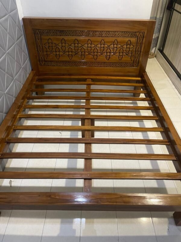 KATIL MINIMALIST QUEEN  JATI – FINISHING KILAT GRED A - Image 5