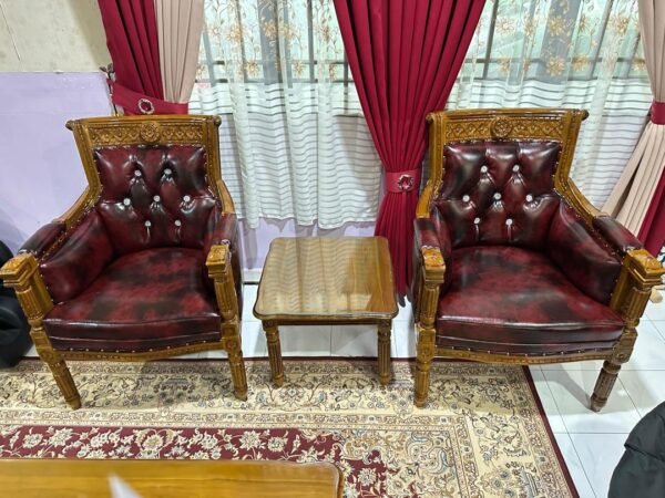 SET SOFA SERBIA 3211 SIAP MEJA BESAR DAN MEJA KOPI KECIL GRED B FINISHING KILAT MATERIAL SYNTHETIC LEATHER ( READY STOCK ) - Image 6