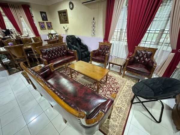 SET SOFA SERBIA 3211 SIAP MEJA BESAR DAN MEJA KOPI KECIL GRED B FINISHING KILAT MATERIAL SYNTHETIC LEATHER ( READY STOCK )