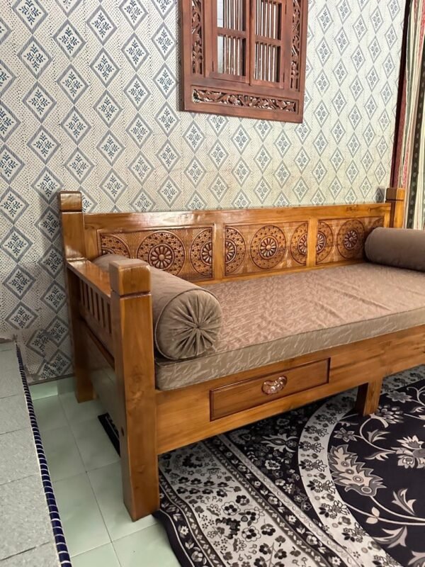 DAYBED QUEEN MINIMALIST GRED C FINISHING KILAT SIAP KUSYEN DAN BANTAK PELOK READY STOCK KILANG P6 - Image 4